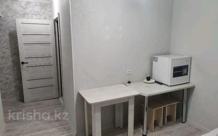 1-комнатная квартира · 25 м² · 2/5 этаж, 4 микрорайон 27"б" — Центр, рынок "Жетысу" за 2 000 ₸ в Конаеве — фото 2