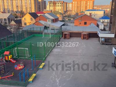 3-комнатная квартира · 90.6 м² · 4/9 этаж, Акана серэ 52 — Темирбекова за 55.5 млн 〒 в Кокшетау