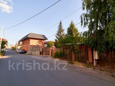 Отдельный дом · 6 комнат · 348 м² · 6.2 сот., Кызылой за 159 млн 〒 в Астане, Алматы р-н