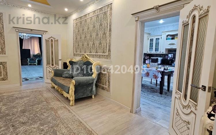Отдельный дом · 5 комнат · 202.7 м² · 40.25 сот., Нурсулу Кайыровой 20 — Қалада за 67 млн 〒 в Жанаозен — фото 2