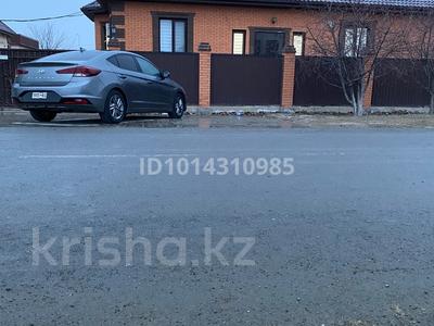 Жеке үй · 6 бөлме · 266 м² · 10 жүзд., Бірлік-2 -ш/а., 9-23 25, бағасы: 55 млн ₸ в Атырау, мкр Бирлик-2