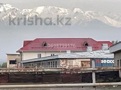 Промбаза · 200 соток, Набережная 5 — Вдоль озера, тупик с торца ворота с вогоноки. за 1.5 млн 〒 в Алге