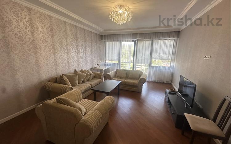 2-комнатная квартира · 80 м² · 6/9 этаж, Кабанбай батыра 51 за 530 000 ₸ в Алматы, Медеуский р-н — фото 2