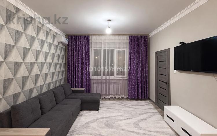 1-комнатная квартира · 37 м² · 10/10 этаж, мкр Аксай-1 11/7 — Трц Азия парк за 250 000 ₸ в Алматы, Ауэзовский р-н — фото 2