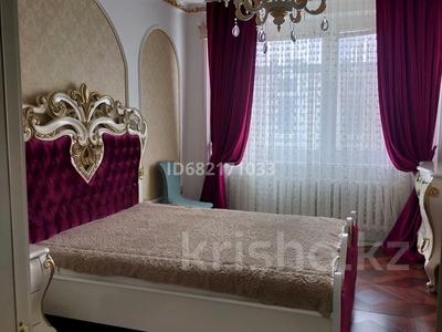 5-бөлмелі пәтер · 220 м² · 8/12 қабат, Достык — Район Байтерека, бағасы: 130 млн ₸ в Астане, Есильский р-н