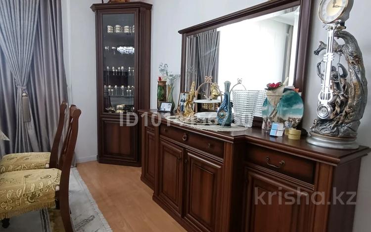 3-комнатная квартира · 143 м² · 9/22 этаж, Шамши Калдаяков 11 — Тауелсидик/Пирамида за ~ 56 млн ₸ в Астане, Сарайшык р-н — фото 14