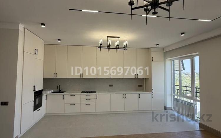 3-бөлмелі пәтер · 90 м², Турасова 1/12, бағасы: 54 млн ₸ в Шымкенте, Аль-Фарабийский р-н — фото 2