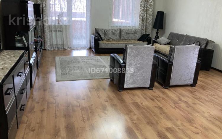 Жеке үй · 6 бөлме · 250 м² · 10 жүзд., Крылова 75д, бағасы: 170 млн ₸ в Караганде, Казыбек би р-н — фото 2