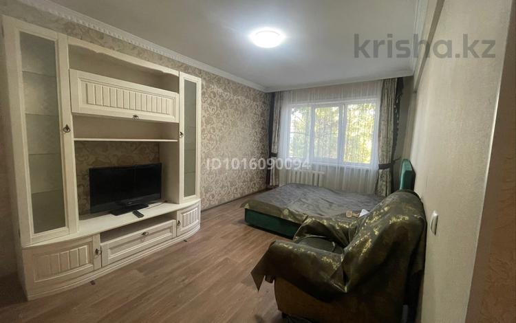 1-комнатная квартира · 30.4 м² · 2/5 этаж, Казахстан 86 за 160 000 ₸ в Усть-Каменогорске — фото 2