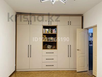 1-бөлмелі пәтер · 41.2 м² · 6/7 қабат, Мкр. Бирлик 7 — Школа 29, бағасы: 17.5 млн ₸ в Талдыкоргане, военный городок Улан