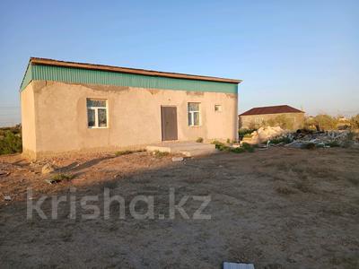 Часть дома · 3 комнаты · 70.2 м² · 8 сот., Бәйтерек 4 — 44,8547630, 65,5881880 за 5 млн 〒 в 