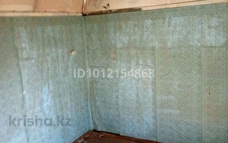 Саяжай · 3 бөлме · 30 м² · 6 жүзд., ул. Казахстан 62, бағасы: 300 000 ₸ в Усть-Каменогорске, Ульбинский — фото 2
