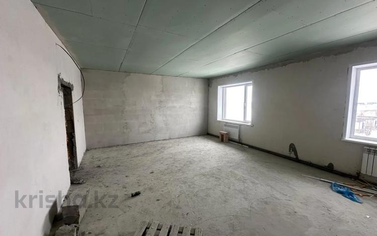 1-комнатная квартира · 38 м² · 4/4 этаж, Северная промышленная зона 2715 — ЖК Нефтяник за 9.8 млн ₸ в Павлодаре — фото 4