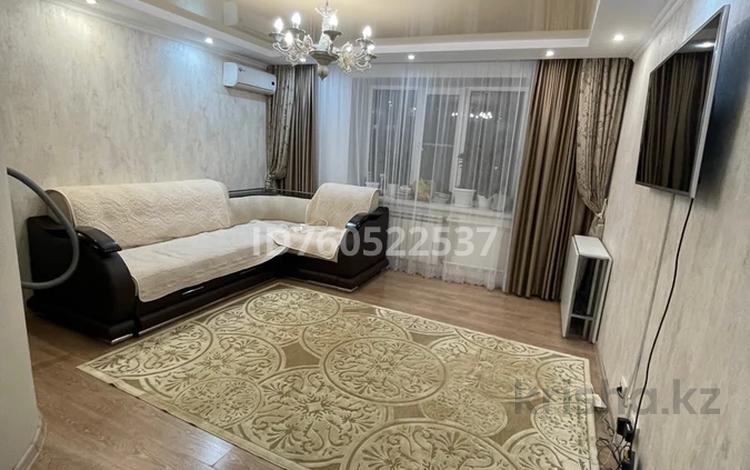 2-комнатная квартира · 58 м² · 3/5 этаж, мкр Астана за 200 000 ₸ в Уральске — фото 2