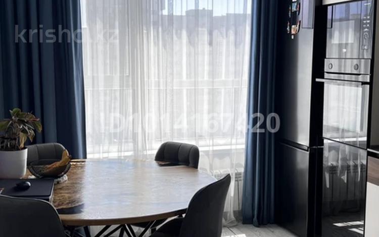 2-комнатная квартира · 60 м² · 9/12 этаж, Асфендиярова 2 за 52 млн ₸ в Астане, Нура р-н — фото 2