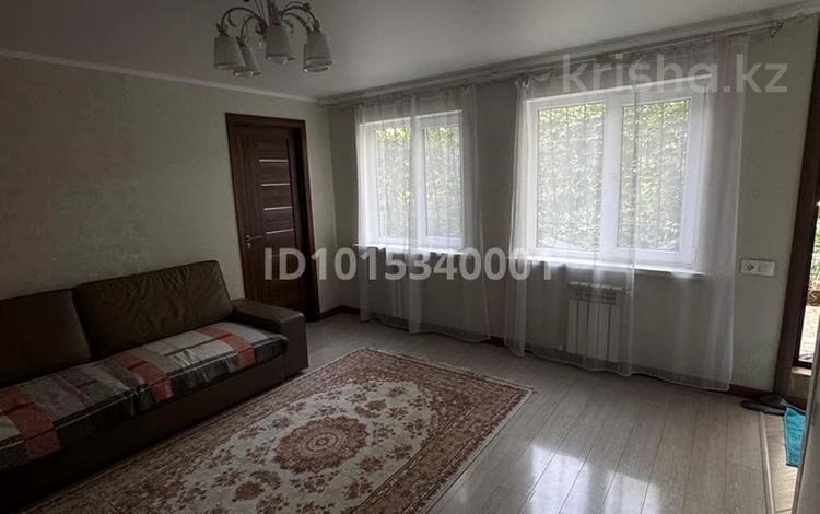 2-бөлмелі пәтер · 35 м² · 1/5 қабат, Көктем-1 ш/а. 50, бағасы: 300 000 ₸ в Алматы, Бостандыкский р-н — фото 2
