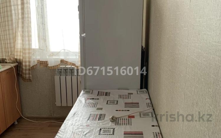 1-комнатная квартира · 32 м² · 1/5 этаж, мкр Юго-Восток, Республики 20 за 120 000 ₸ в Караганде, Казыбек би р-н — фото 8