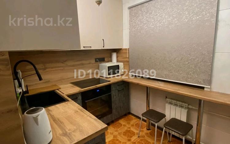 2-комнатная квартира · 43 м² · 2/5 этаж, Абая — Центр города Металлургов-Абая за 13 000 〒 в Темиртау — фото 10