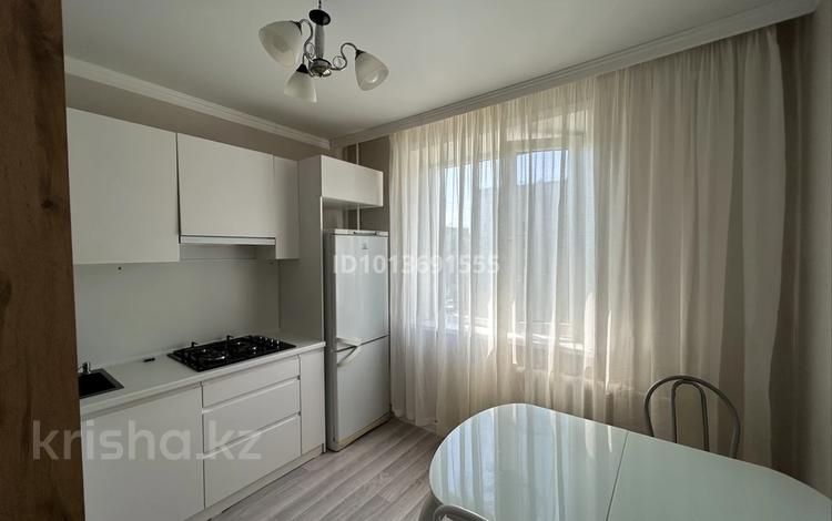 2-комнатная квартира · 50 м² · 4/6 этаж, 7 мкрн. за 180 000 ₸ в Костанае — фото 2