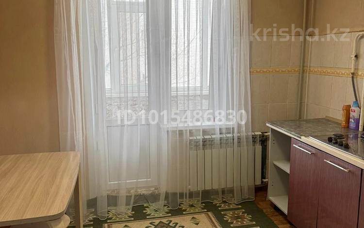 2-комнатная квартира · 54 м² · 3/5 этаж, мкр 11 за 150 000 ₸ в Актобе — фото 2