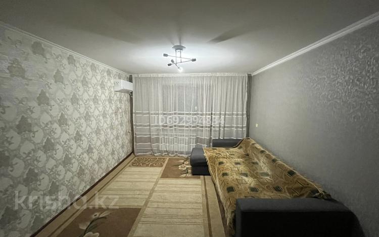 1-комнатная квартира, 38 м², 3/5 этаж помесячно, Каратал 34 за 110 000 〒 в Талдыкоргане, Каратал — фото 4