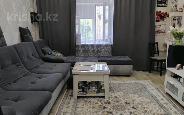 2-комнатная квартира · 52 м² · 3/3 этаж, Караганды за 19 млн ₸ в Темиртау — фото 2