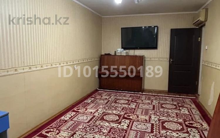 3-бөлмелі пәтер · 70.6 м² · 1/5 қабат, 8-шағынаудан 7 А — сзади гостиницы Шымкент, бағасы: 30 млн ₸ в Туран р-н — фото 2