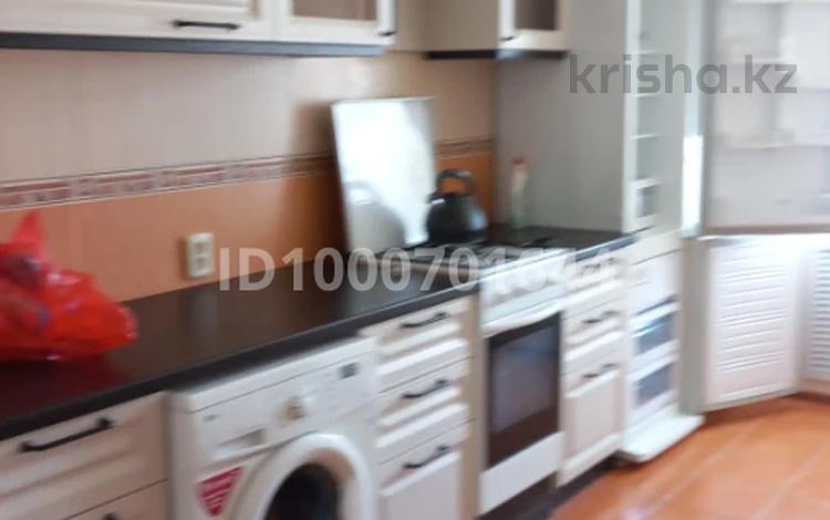 1-бөлмелі пәтер · 48.2 м² · 9/10 қабат, Р-н Астана, кв-л Авиагородок 25А, бағасы: 13 млн ₸ в Актобе, мкр Авиагородок — фото 2
