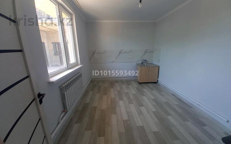Отдельный дом · 2 комнаты · 40 м² · 8 сот., Жамбыла 165 за 120 000 ₸ в Коянкусе — фото 2