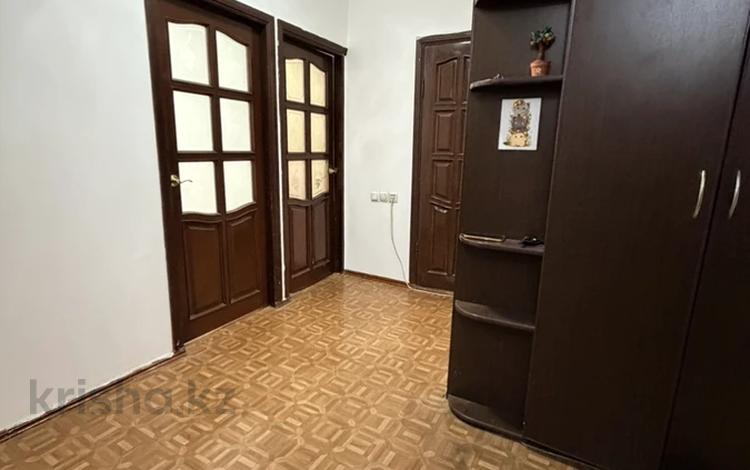 4-комнатная квартира · 80 м² · 1/4 этаж, Навои за 62 млн ₸ в Алматы, Бостандыкский р-н — фото 2