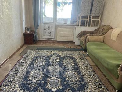 2-бөлмелі пәтер · 49 м² · 2/5 қабат, мкр Самал 49, бағасы: 12.4 млн ₸ в Таразе
