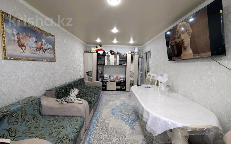 2-комнатная квартира · 43 м² · 5/5 этаж, Майкудук, Майкудук, 13й микрорайон 4 за 9.3 млн ₸ в Караганде, Алихана Бокейханова р-н — фото 2
