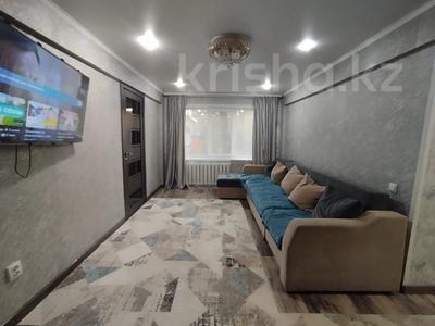 3-комнатная квартира · 55 м² · 1/5 этаж, Казахстан 99 за 18.5 млн 〒 в Усть-Каменогорске