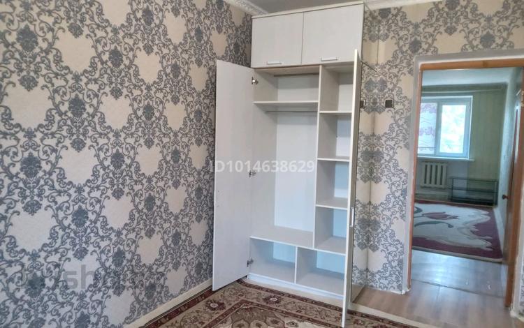 2-комнатная квартира · 40 м² · 2/2 этаж, Баймуханова 23 — Остановка ЗАГС за 110 000 ₸ в Атырау, мкр Привокзальный-5 — фото 2