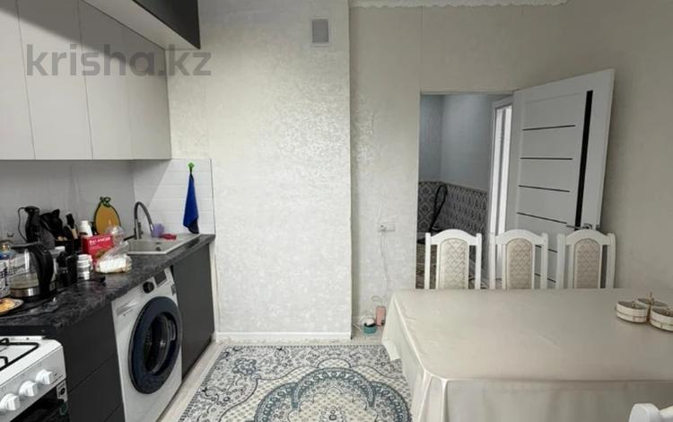 1-бөлмелі пәтер · 41 м² · 5/5 қабат, мкр. Алтын орда, бағасы: 14.2 млн ₸ в Актобе — фото 2