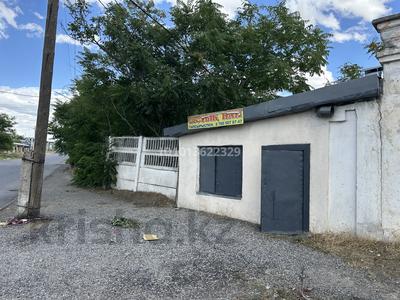Дүкендер мен бутиктер, қоғамдық тамақтану орны · 35 м², бағасы: 50 000 ₸ в Кентау