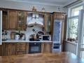 4-комнатная квартира · 180 м² · 2/10 этаж, Сарайшык 34 за 700 000 ₸ в Астане, Есильский р-н — фото 2