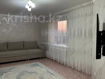 2-комнатная квартира · 64 м² · 5/5 этаж, Радищева 33а за ~ 20.5 млн 〒 в Петропавловске