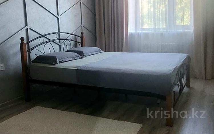 2-комнатная квартира · 64 м² · 2/5 этаж, Кабанбай батыра 93 А — Каржаубайулы за 25 000 〒 в Семее — фото 29