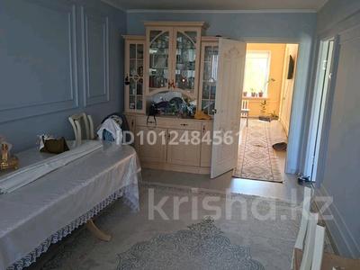 2-комнатная квартира · 48 м² · 2/5 этаж, Привокзальный за 15 млн ₸ в Атырау, мкр Привокзальный-5
