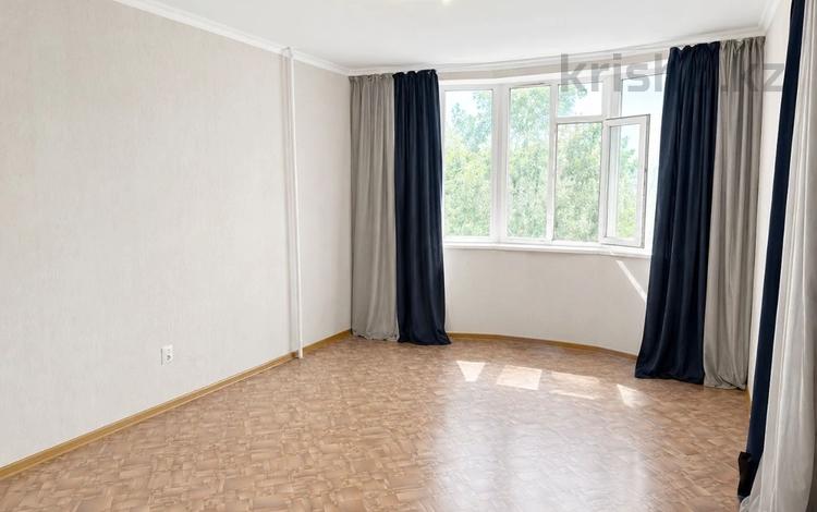 1-комнатная квартира · 59 м² · 9/10 этаж, Алии Молдагуловой за 13.8 млн ₸ в Актобе — фото 5
