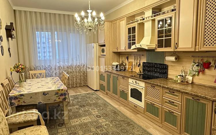 3-бөлмелі пәтер · 135.6 м² · 7/7 қабат, Темирбека Жургенова, бағасы: 70 млн ₸ в Астане, Сарайшык р-н — фото 2