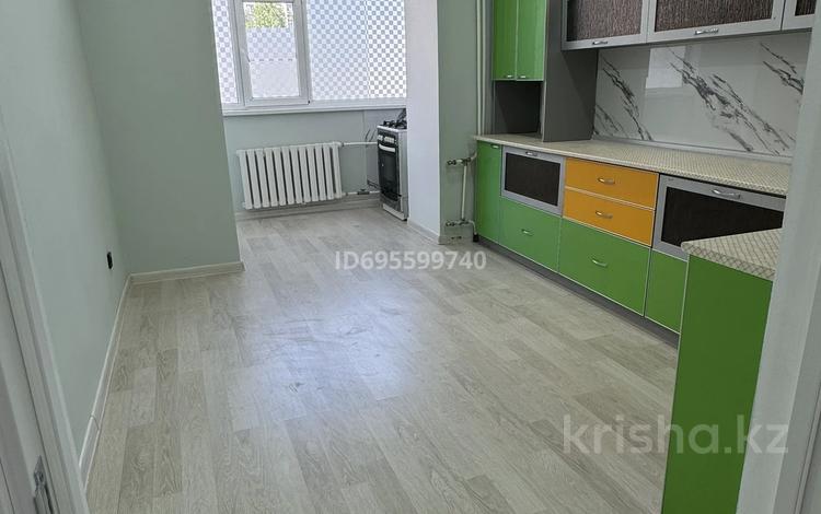 3-комнатная квартира, 93 м², 2/6 этаж, мкр Болашак, Бокенбай батыра 129 В