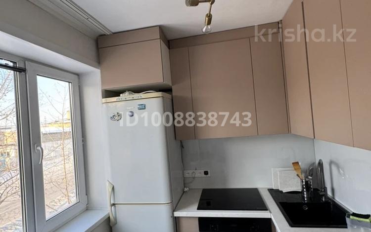 2-комнатная квартира · 43 м² · 2/5 этаж, 343 квартал 17 за 17.5 млн ₸ в Семее — фото 2