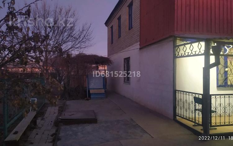 Жеке үй · 6 бөлме · 288 м² · 1080 жүзд., Атырау ш/а., Мұқан Суиесинова 35, бағасы: 50 млн ₸ в мкр Атырау — фото 12