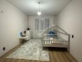3-комнатная квартира · 93.2 м² · 9/9 этаж, Е 511 40 за 54.5 млн ₸ в Астане, Есильский р-н — фото 7