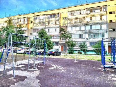 2-бөлмелі пәтер · 43.6 м² · 1/5 қабат, Абая, бағасы: 24.5 млн ₸ в Костанае