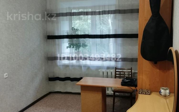 3-бөлмелі пәтер · 58.9 м² · 3/5 қабат, мкр Михайловка , Кривогуза 55, бағасы: 33 млн ₸ в Караганде, Казыбек би р-н — фото 2