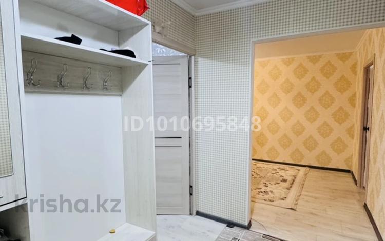 3-комнатная квартира · 64 м² · 2/5 этаж, мкр Салтанат, Салтанат ш/а. — Шостаковича за 19.5 млн ₸ в Таразе — фото 2
