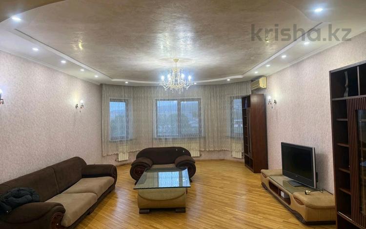 4-бөлмелі пәтер · 176 м² · 11/13 қабат, Шагабудинова 125 — Жамбыла, бағасы: 600 000 ₸ в Алматы, Алмалинский р-н — фото 2